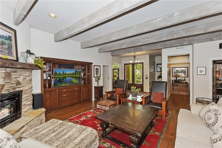 27434 Meadow Bay, Lake Arrowhead, California 92352