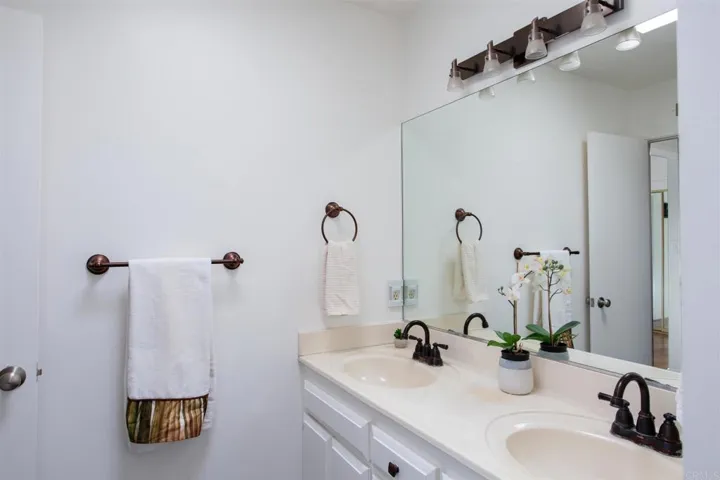204 Garden Grove Lane, El Cajon, California 92020