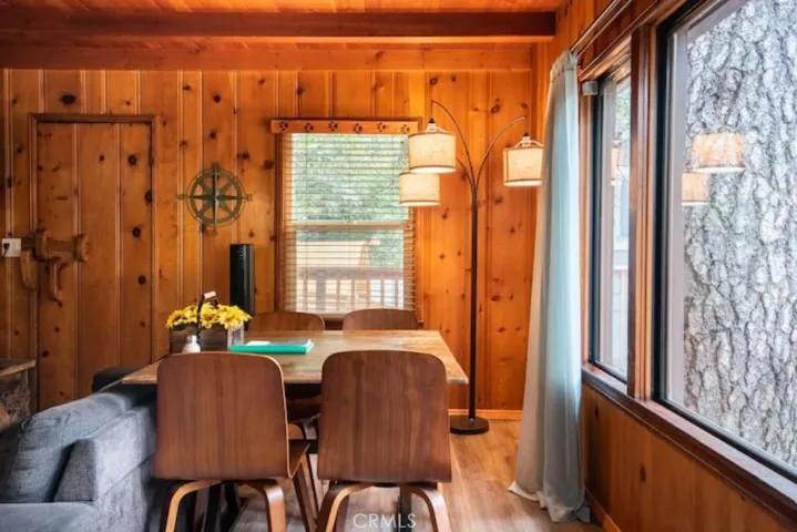 859 Fern Drive, Crestline, California 92325