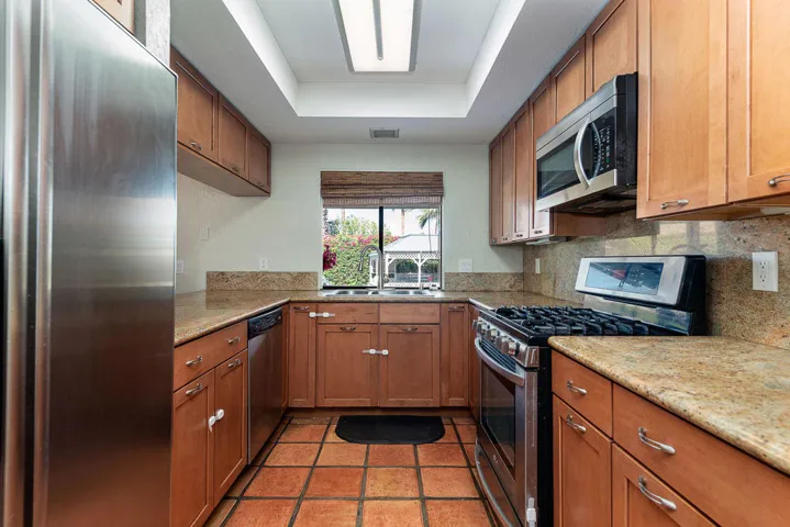 kitchen CB mls