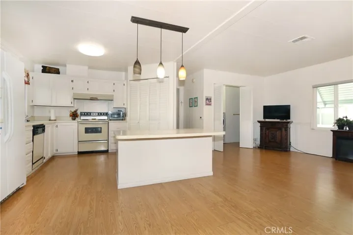 5200 Irvine Boulevard 286, Irvine, California 92620