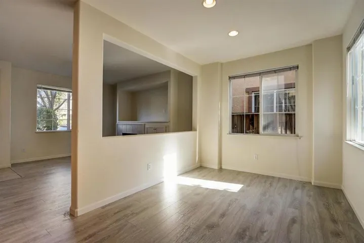 2144 Kingsbury Circle, Santa Clara, California 95054