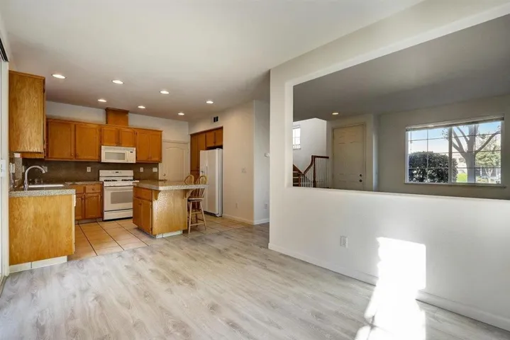 2144 Kingsbury Circle, Santa Clara, California 95054