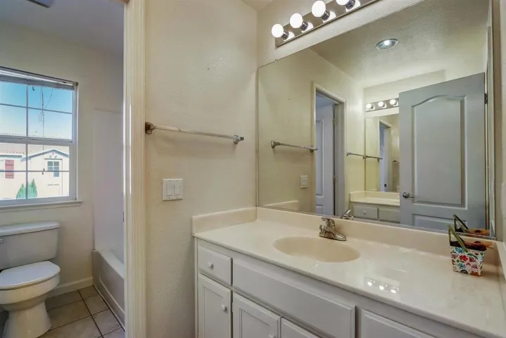 2144 Kingsbury Circle, Santa Clara, California 95054