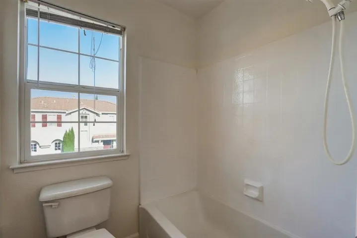 2144 Kingsbury Circle, Santa Clara, California 95054