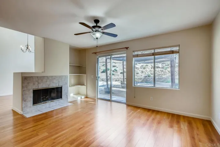 13639 Browncroft Way, El Cajon, California 92021