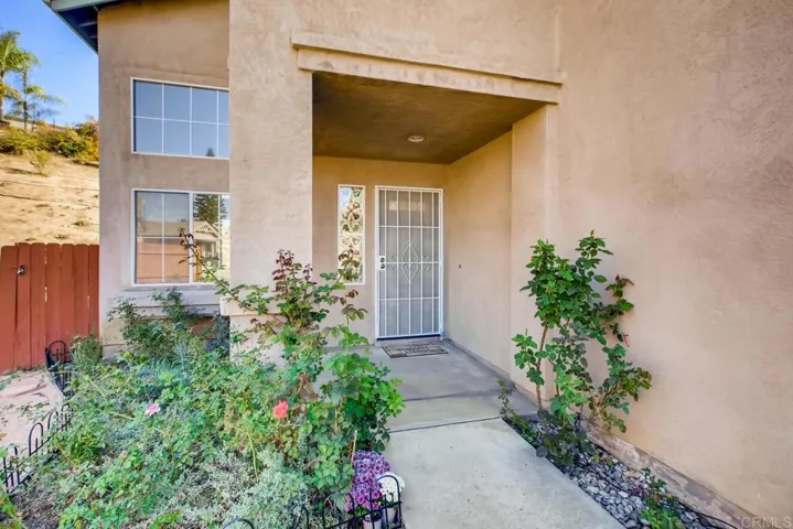 13639 Browncroft Way, El Cajon, California 92021
