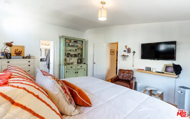 1173 Aztec, Topanga, California 90290