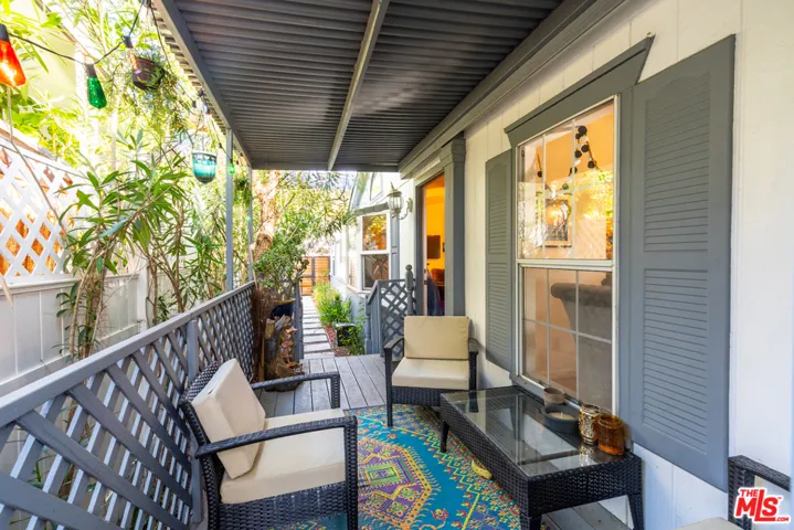 1173 Aztec, Topanga, California 90290