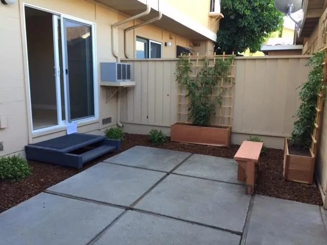 3 Comstock Queen Court, Mountain View, California 94043