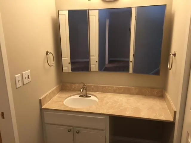 3 Comstock Queen Court, Mountain View, California 94043
