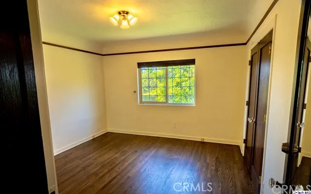 1155 N Howard Street, Glendale, California 91207