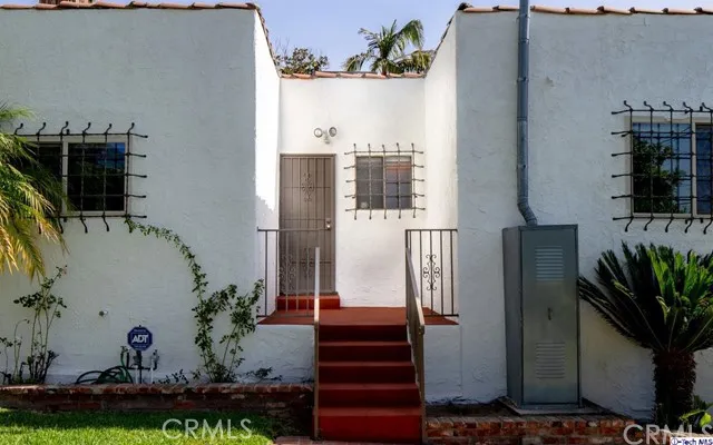 1155 N Howard Street, Glendale, California 91207