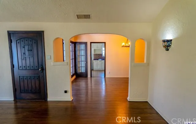 1155 N Howard Street, Glendale, California 91207