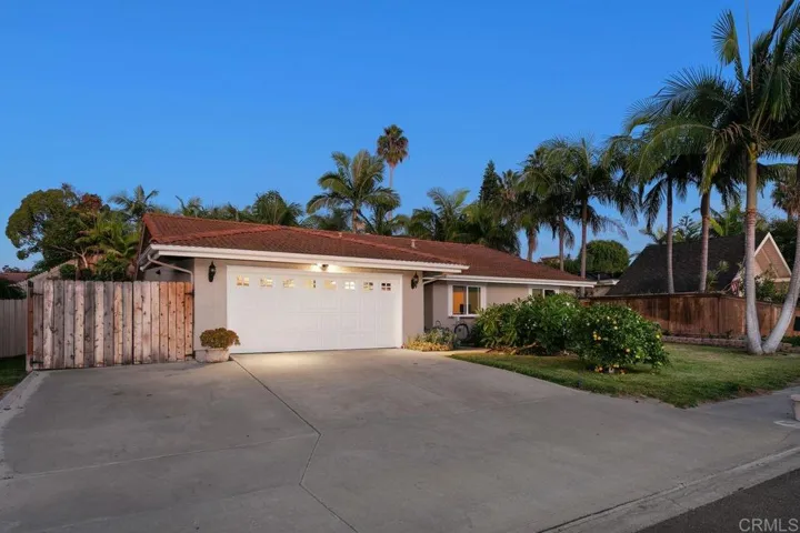 6710 Antilope Street, Carlsbad, California 92009