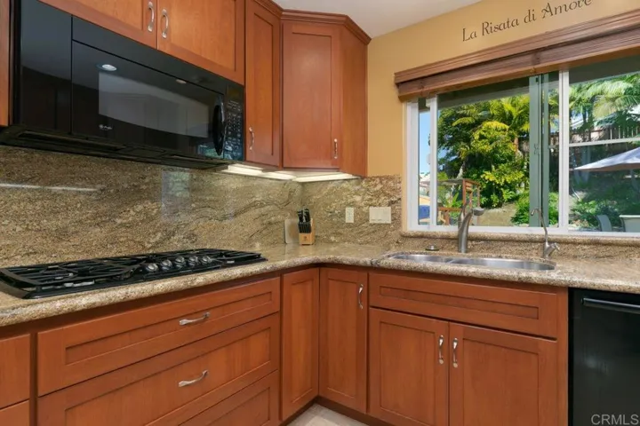 6710 Antilope Street, Carlsbad, California 92009