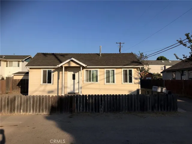 1644 S Mcclelland Street, Santa Maria, California 93454