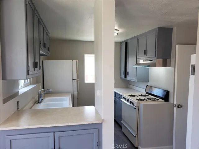 1644 S Mcclelland Street, Santa Maria, California 93454