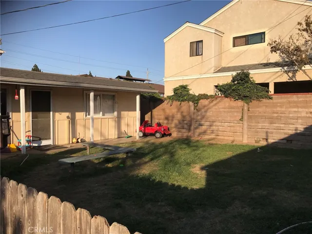 1644 S Mcclelland Street, Santa Maria, California 93454