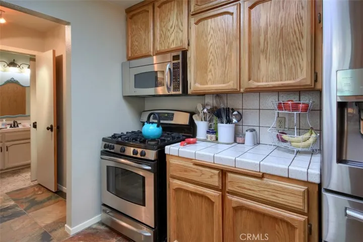 51665 S Ponderosa Way, Oakhurst, California 93644