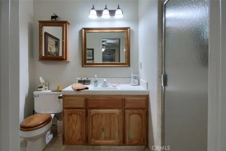 51665 S Ponderosa Way, Oakhurst, California 93644