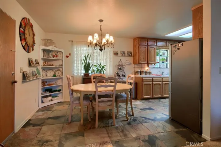 51665 S Ponderosa Way, Oakhurst, California 93644