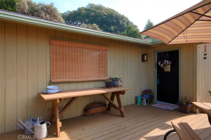51665 S Ponderosa Way, Oakhurst, California 93644