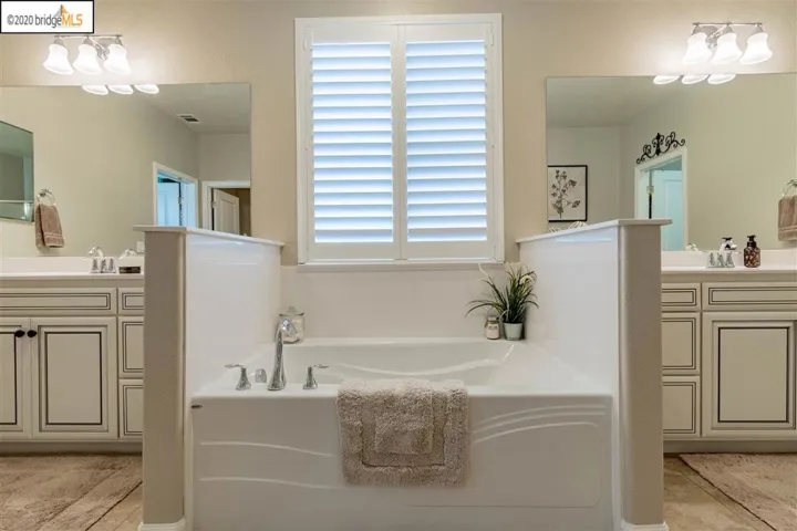 1150 Griffith Ln, Brentwood, California 94513