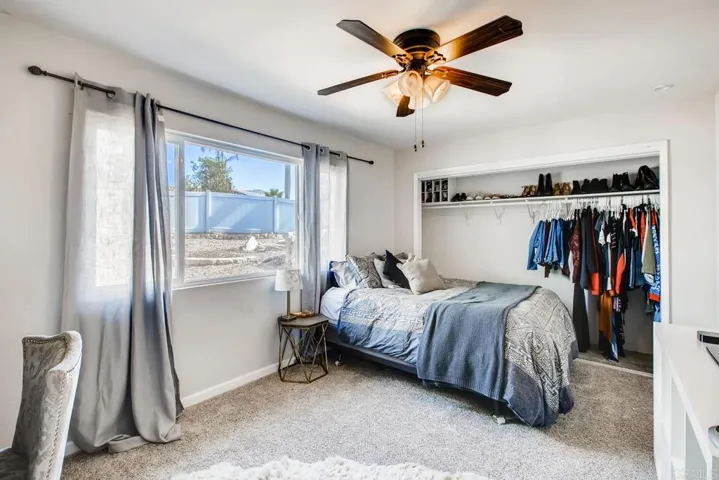 1852 Lisa Lane, El Cajon, California 92021