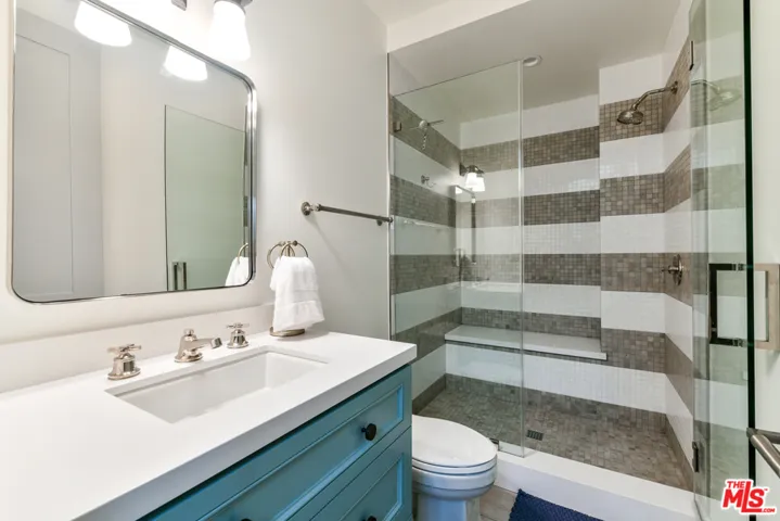 703 Bayview Drive, Manhattan Beach, California 90266