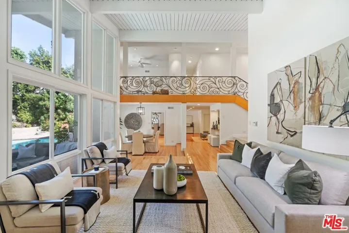 23895 Killion Street, Woodland Hills, California 91367