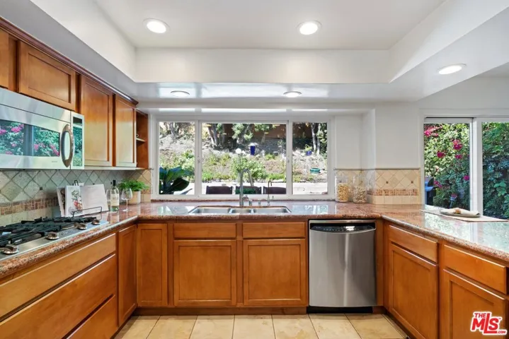 23895 Killion Street, Woodland Hills, California 91367