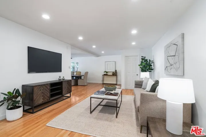 23895 Killion Street, Woodland Hills, California 91367