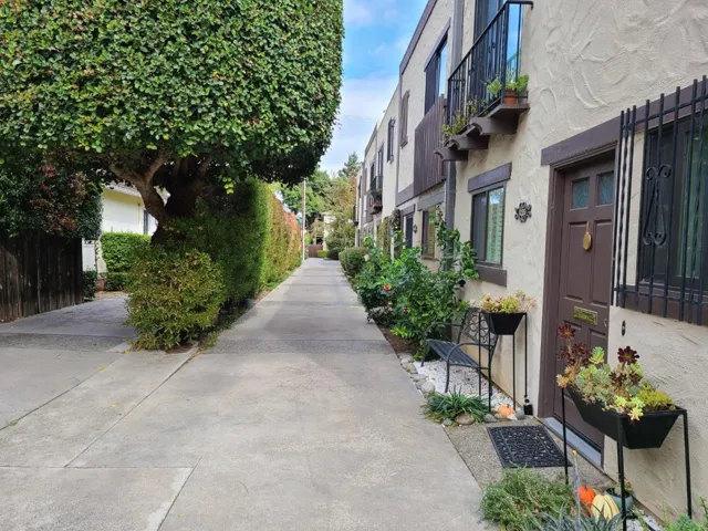 1229 Mills Street, Menlo Park, California 94025