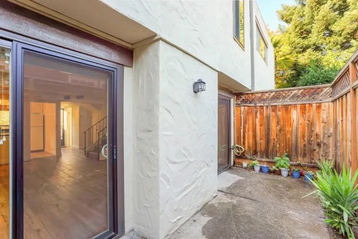 1229 Mills Street, Menlo Park, California 94025