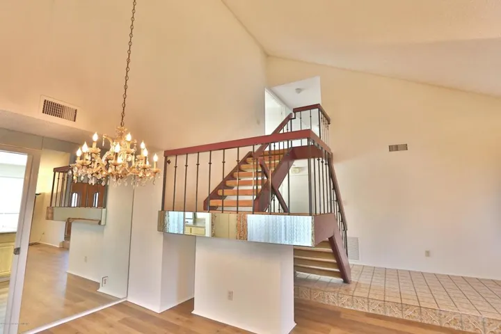 07 Stairway