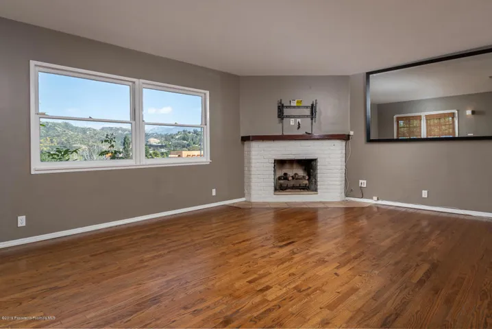 GYP_1850 Kaweah Dr_009_MLS
