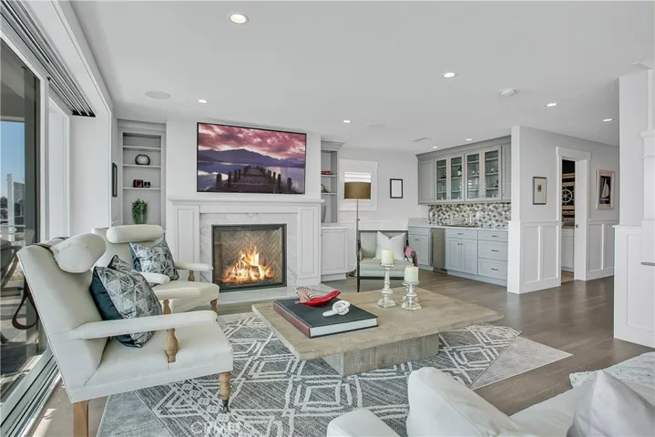 17027 Edgewater Lane, Huntington Beach, California 92649
