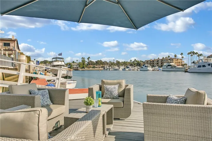 17027 Edgewater Lane, Huntington Beach, California 92649