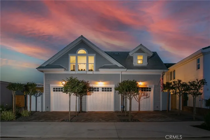17027 Edgewater Lane, Huntington Beach, California 92649