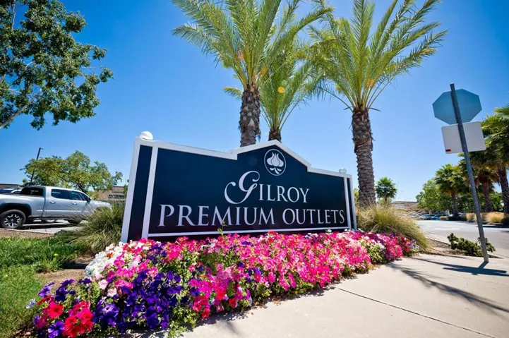 8126 Oak Court, Gilroy, California 95020