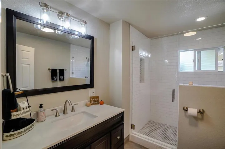 8126 Oak Court, Gilroy, California 95020