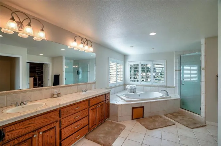 8126 Oak Court, Gilroy, California 95020
