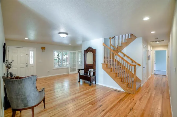 8126 Oak Court, Gilroy, California 95020