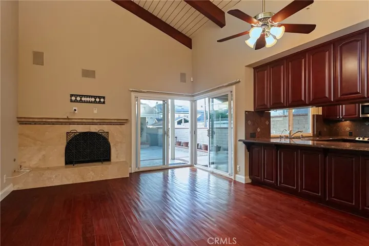 711 11th Street, Huntington Beach, California 92648