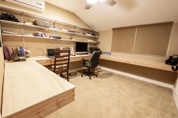 9413 Pearlwood Road, Santee, California 92071