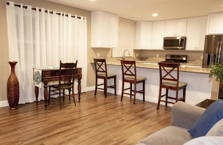 9413 Pearlwood Road, Santee, California 92071