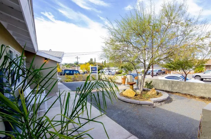 9413 Pearlwood Road, Santee, California 92071