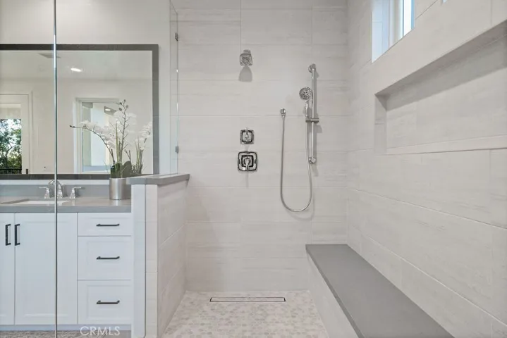 13 Alessio, Lake Forest, California 92630