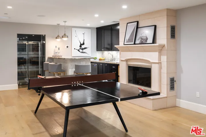 3841 Keswick Road, La Canada Flintridge, California 91011